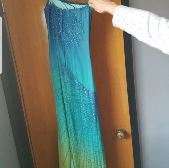 SOLD - Picture 3 of 5